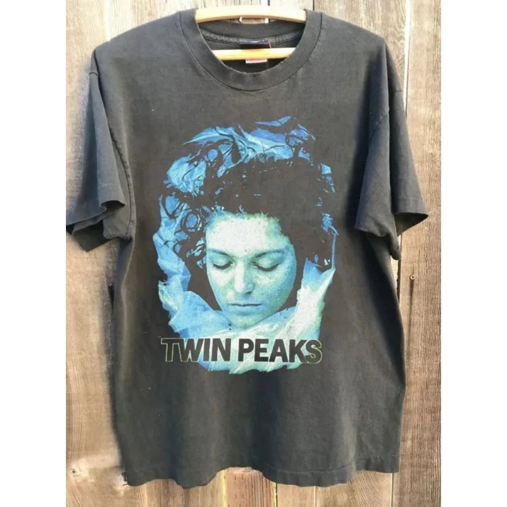 Horror Movie Themed Print T-sh - Vintage Fashion Tv recension och pris