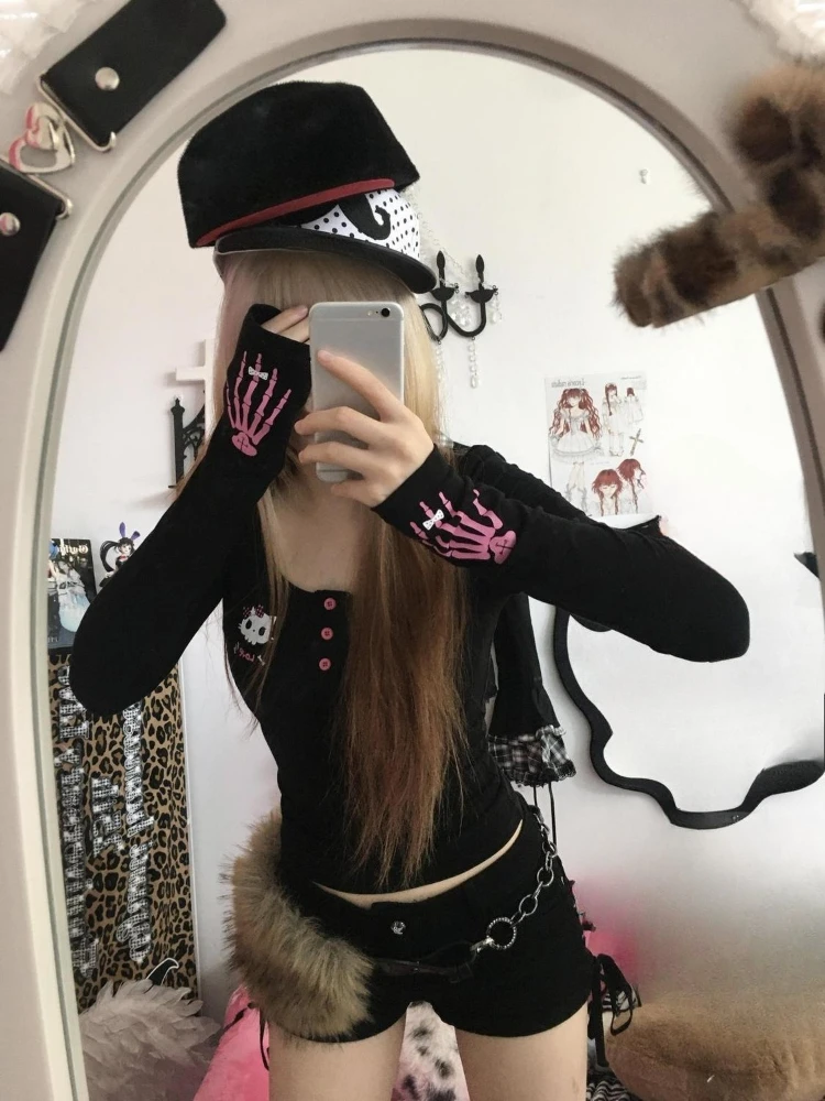 Y2K Vintage Cartoon Print T-Sh - Vintage Fashion Y2K recension och pris