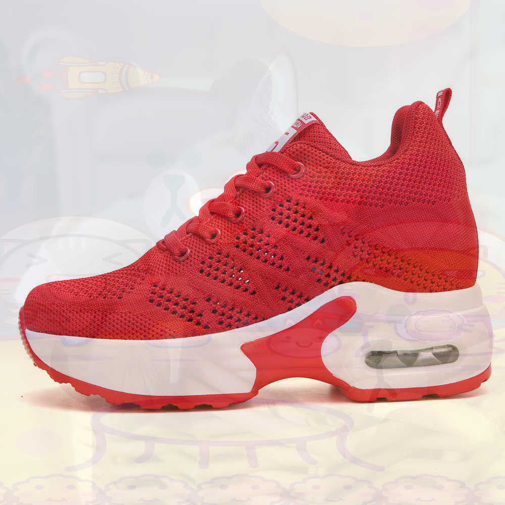 Red Size 36 Shoes Woman Tennis - Vintage Fashion Reseller recension och pris