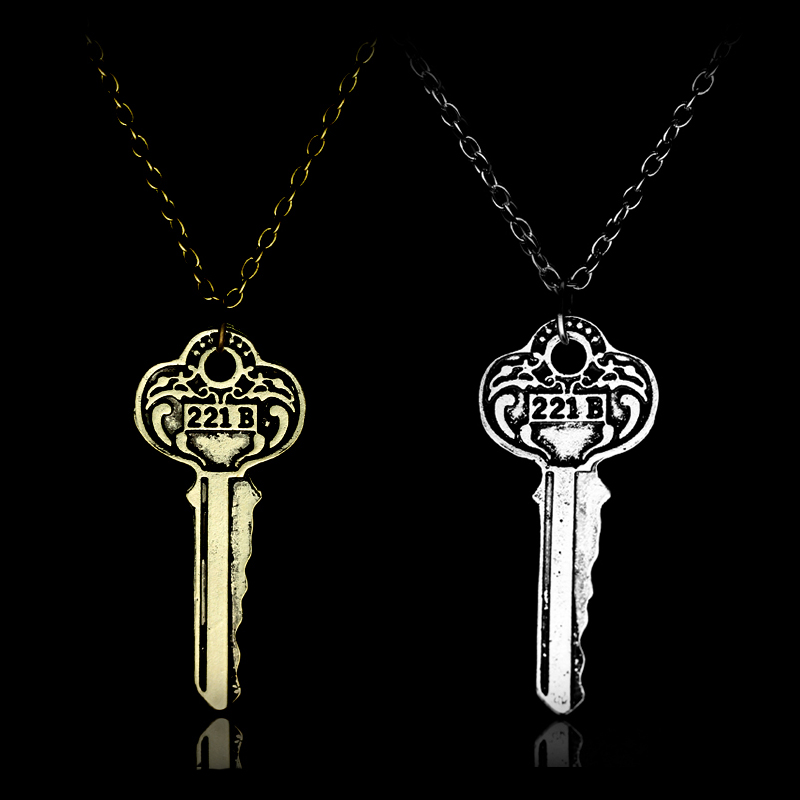 Sherlock 221b House Key Neckla - Vintage Fashion Houses recension och pris